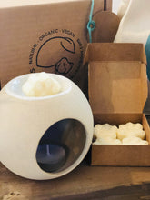 Load image into Gallery viewer, Snooboos Paw Shaped Natural Soy Wax Melts